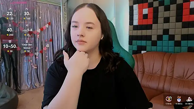 Snapshot of LaraBenson_ chatting on 03.15.26 LaraBenson online show from 03.15.26