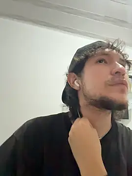 Snapshot of Luxx_14 chatting on 01.18.26 Luxx 14 online show from 01.18.26