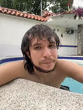 Snapshot of Luxx_14 chatting on 02.15.26 Luxx 14 online show from 02.15.26