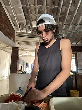 Snapshot of Luxx_14 chatting on 02.21.26 Luxx 14 online show from 02.21.26