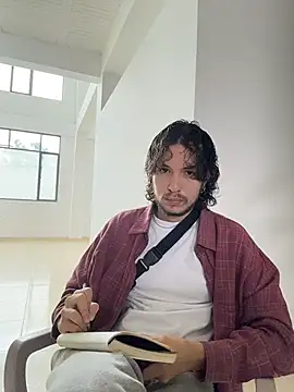 Snapshot of Luxx_14 chatting on 03.17.26 Luxx 14 online show from 03.17.26