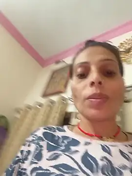 Snapshot of ISHANI-SINGH chatting on 01.05.26 ISHANI-SINGH online show from 01.05.26