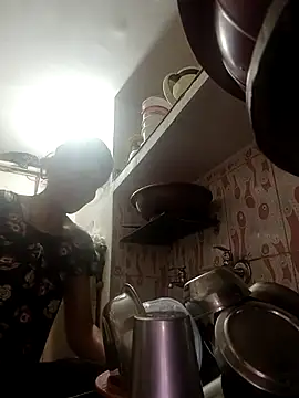 Snapshot of ISHANI-SINGH chatting on 02.15.26 ISHANI-SINGH online show from 02.15.26