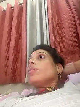 Snapshot of ISHANI-SINGH chatting on 04.06.26 ISHANI-SINGH online show from 04.06.26