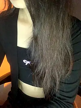 Tinasx56 online show from 11.18.25