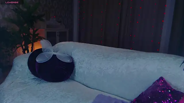 LiSinDoll online show from 11.22.25