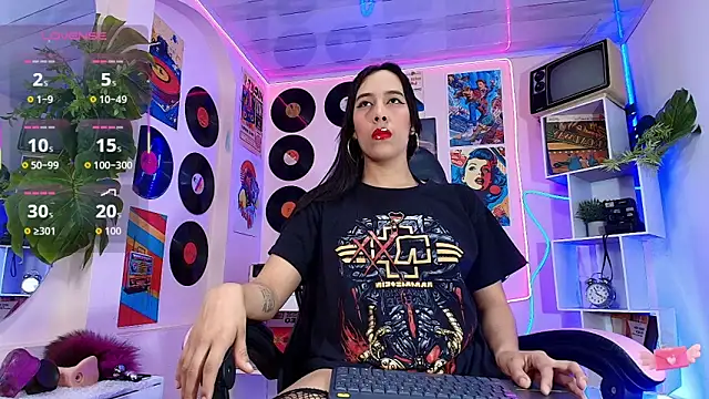 saori katusmi online show from 10.21.25