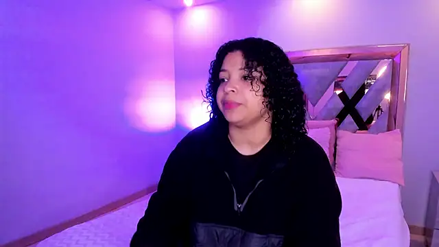 Dakota Mars online show from 10.07.25