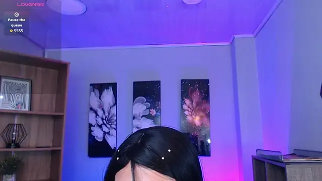Snapshot of roseefancy chatting on 09.25.25 roseefancy online show from 09.25.25