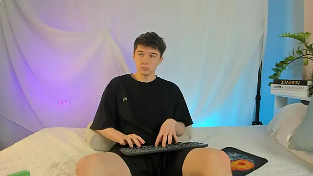 SherlockMax online show from 02.25.26