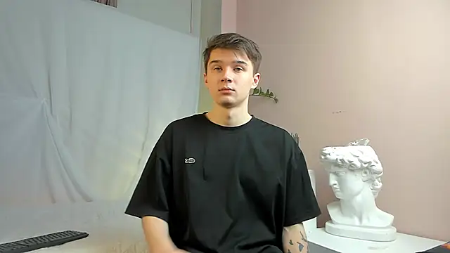 SherlockMax online show from 04.08.26