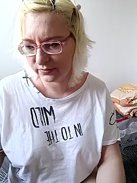 VikaKing online show from 01.17.26