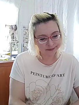 VikaKing online show from 02.28.26