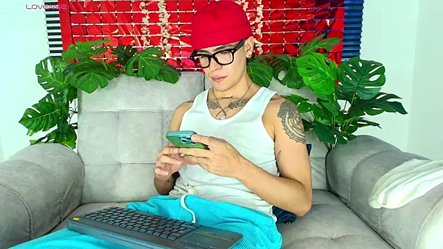 CamiiGuzmanX online show from 02.20.26