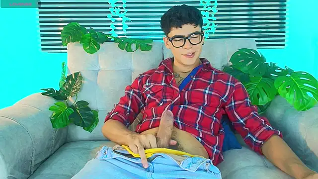 CamiiGuzmanX online show from 05.29.26