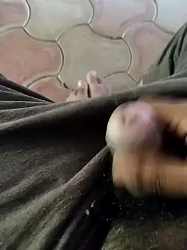 Girls pussy rider online show from 02.04.26