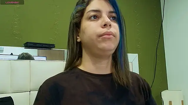 Snapshot of gisell_gomez chatting on 09.21.25 gisell gomez online show from 09.21.25