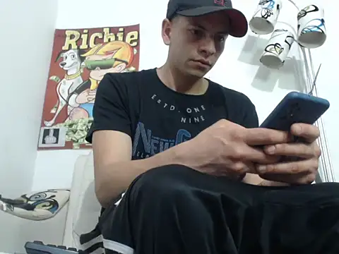 Thomasjons  online show from 11.09.25