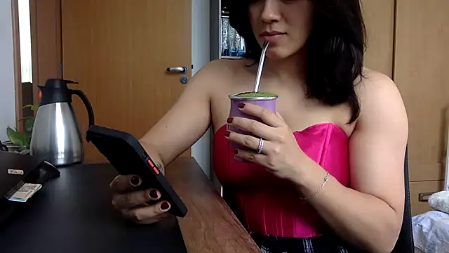 SEXOFLION online show from 10.06.25