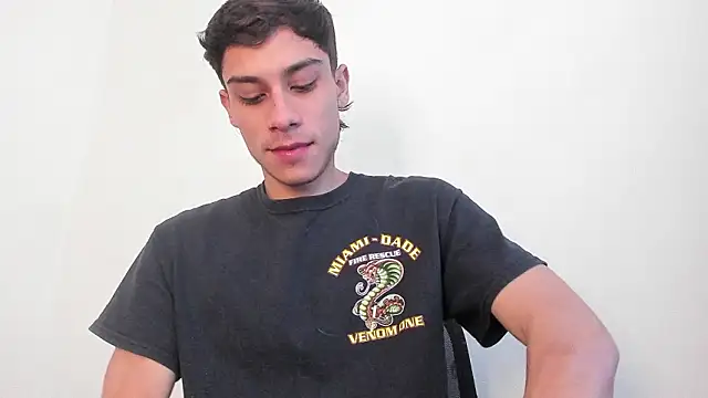 axel davis  online show from 02.07.26