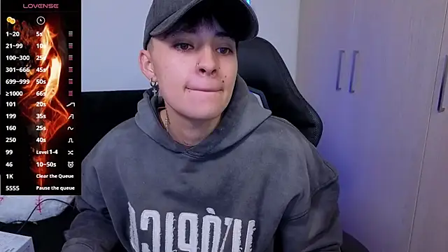 imlaiaaa online show from 12.05.25