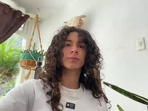 camille delrey online show from 10.26.25