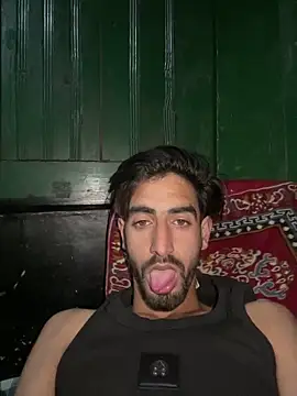 lyath3245 online show from 04.16.26