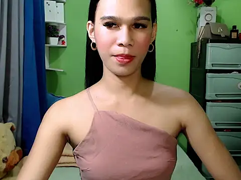 Snapshot of urseductivebarbie_xx chatting on 04.05.26 urseductivebarbie xx online show from 04.05.26