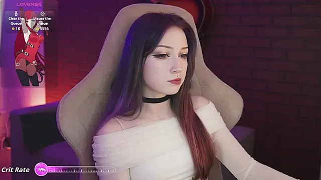 LiliLuna online show from 10.02.25