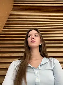 ElliRose online show from 11.20.25