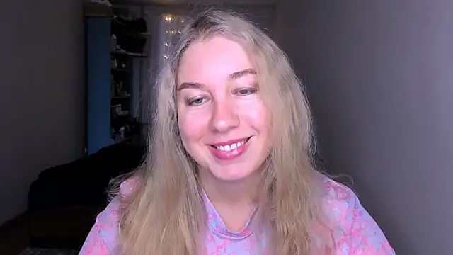 Snapshot of NancySanders chatting on 04.25.26 NancySanders online show from 04.25.26