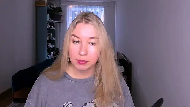 Snapshot of NancySanders chatting on 04.26.26 NancySanders online show from 04.26.26
