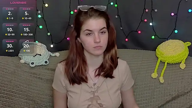 ElzaBlis online show from 12.15.25