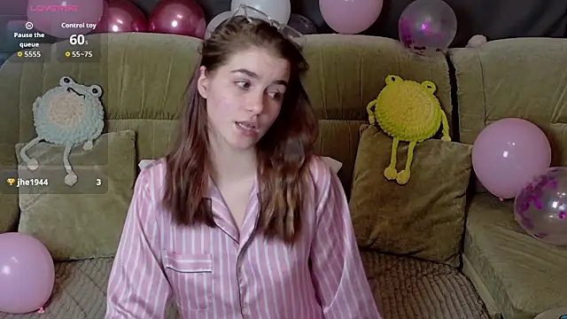 Snapshot of ElzaBlis chatting on 02.12.26 ElzaBlis online show from 02.12.26