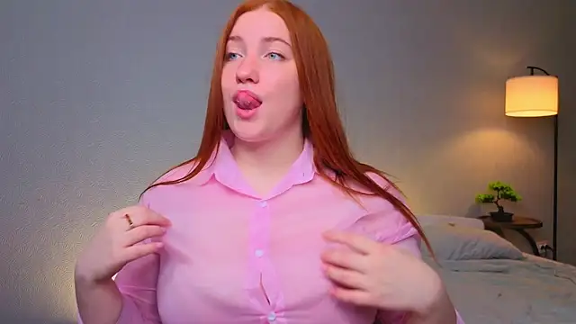 EthalCarlsqq online show from 11.02.25