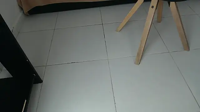 Michellee 20 online show from 10.10.25