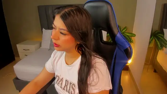 anagil  online show from 04.08.26