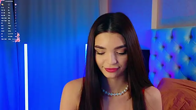 Snapshot of MarciaMarshall chatting on 11.21.25 MarciaMarshall online show from 11.21.25