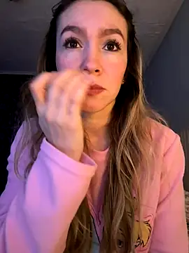 Snapshot of BritgetPsychol chatting on 10.11.25 BritgetPsychol online show from 10.11.25