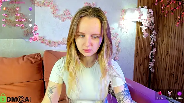 Snapshot of Rina_Panic chatting on 10.15.25 Rina Panic online show from 10.15.25