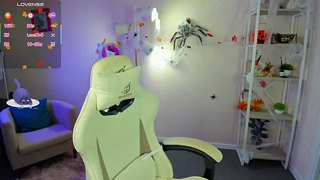 Snapshot of Rina_Panic chatting on 10.25.25 Rina Panic online show from 10.25.25