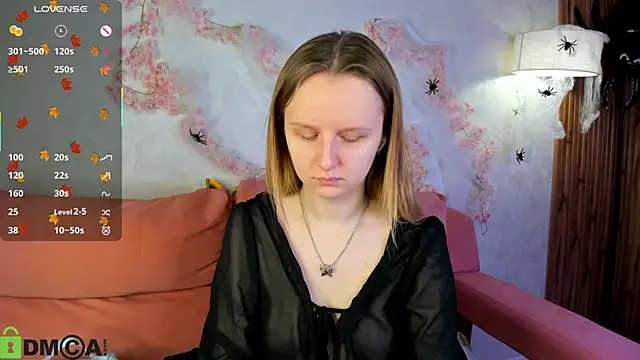 Snapshot of Rina_Panic chatting on 11.01.25 Rina Panic online show from 11.01.25