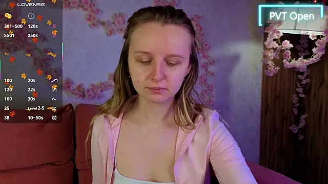 Snapshot of Rina_Panic chatting on 11.27.25 Rina Panic online show from 11.27.25