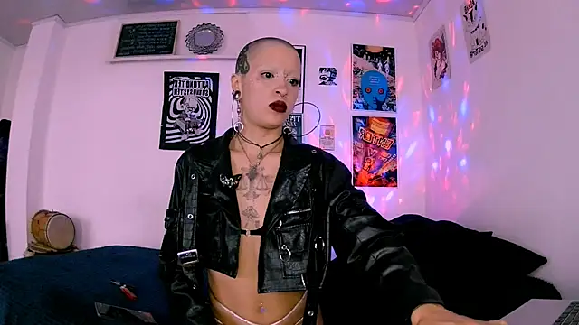 plutonbluemooon333 online show from 04.04.26