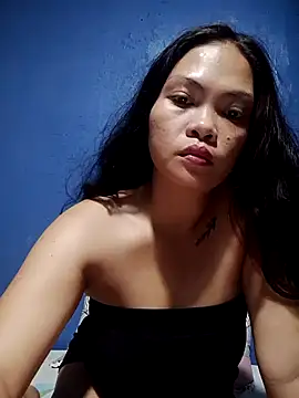 missluvv online show from 09.24.25