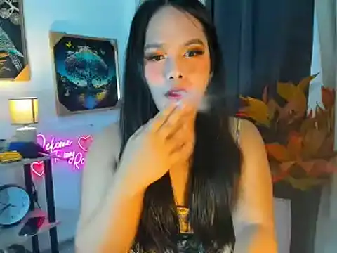 yourmochaloca69 online show from 12.20.25