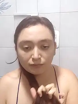 Anaa Rose online show from 10.01.25