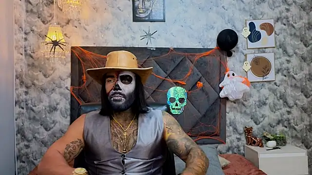 Snapshot of Apolo_rousse1 chatting on 10.30.25 Apolo rousse1 online show from 10.30.25