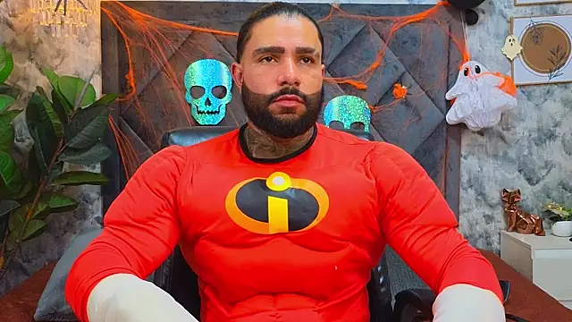 Snapshot of Apolo_rousse1 chatting on 10.31.25 Apolo rousse1 online show from 10.31.25