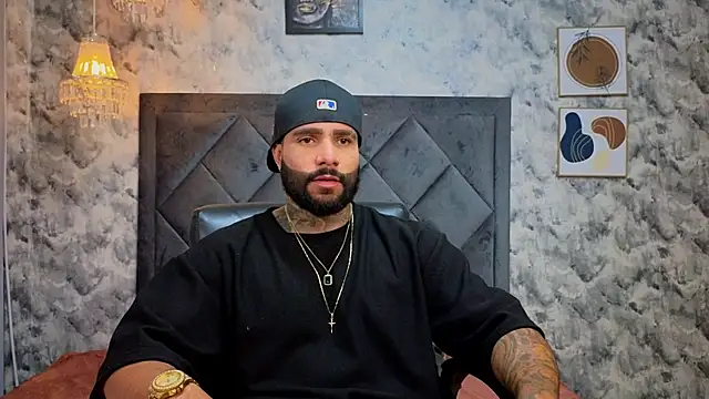 Snapshot of Apolo_rousse1 chatting on 11.26.25 Apolo rousse1 online show from 11.26.25